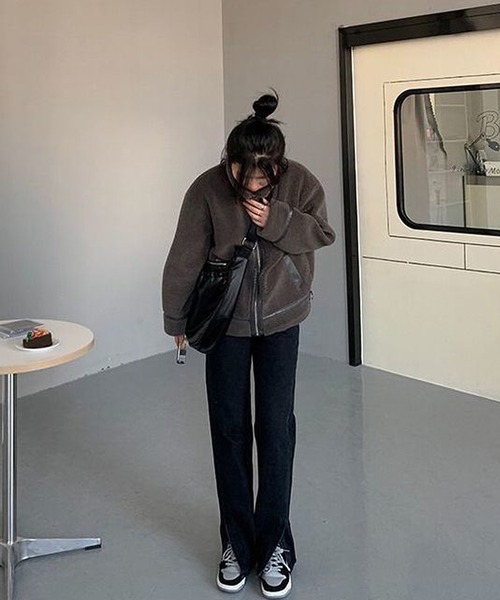 LUGG NAGG(ラグナグ)の「スリット入り ハイウエスト ストレート スキニー フレアパンツ レディース(その他パンツ・レディース・ブラック・SMALL/X-LARGE/LARGE/MEDIUM)」の6枚目の写真