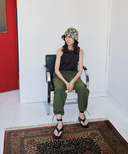 Auntie Rosa Holiday(アンティローザホリデー)の「ナイロンドロストベイカーパンツ(その他パンツ・レディース・カーキ/オレンジ/アイボリー・SMALL/MEDIUM)」の20枚目の写真