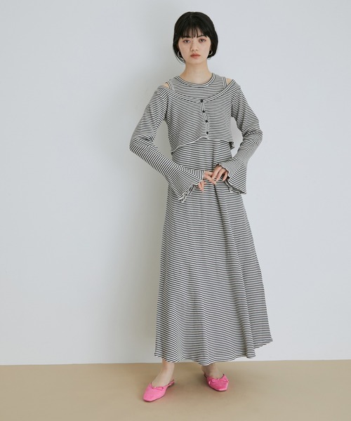 ADAM ET ROPE'（アダムエロペ）の「【一部直営店舗・WEB限定】ショートカーディガンコンビワッフルワンピース（ワンピース・レディース・ブラック/ベージュ系その他・FREE）」の3枚目の写真