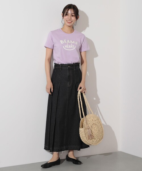 BEAMS HEART（ビームスハート）の「スマイル ロゴTシャツ〈WOMEN〉 24SS（Tシャツ/カットソー・レディース・ケリーグリーン/ネイビー/オフホワイト/サックスブルー/パープル系その他4・FREE/MEDIUM/LARGE）」の13枚目の写真