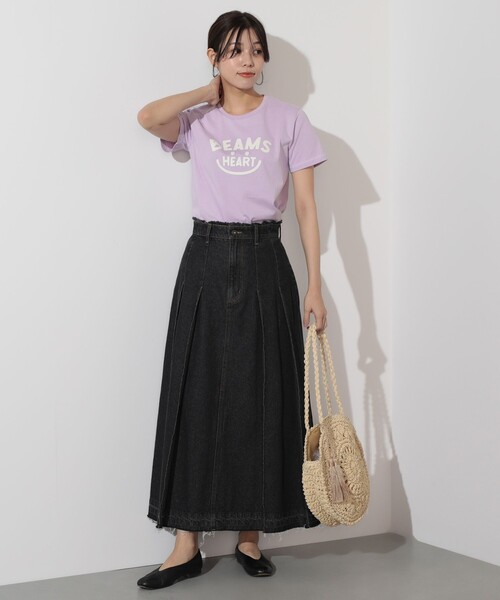 BEAMS HEART（ビームスハート）の「スマイル ロゴTシャツ〈WOMEN〉 24SS（Tシャツ/カットソー・レディース・ケリーグリーン/ネイビー/オフホワイト/サックスブルー/パープル系その他4・FREE/MEDIUM/LARGE）」の14枚目の写真