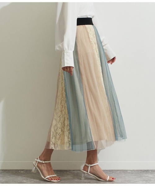 Settimissimo(セッティミッシモ)の「チュール×レースブロッキングフレアスカート(スカート・レディース・ブルー/グリーン・M)」の2枚目の写真
