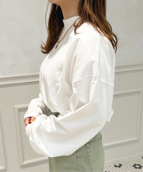 apres jour(アプレジュール)の「モックネックロンT【ZOZOTOWN限定アイテム】(Tシャツ/カットソー・レディース・ライトブルー/ブラック/アイボリー/ピンク/オフホワイト・X-LARGE/フリー)」の9枚目の写真