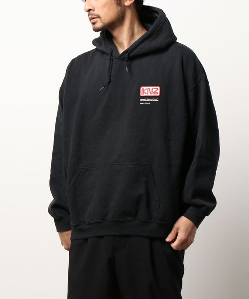 KaneZ（ケインズ）の「KaneZ/ケインズ/グラフィックプリントパーカー/EYE HOODIE（パーカー・メンズ・ブラック・FREE）」の2枚目の写真