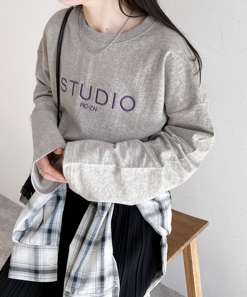 reca(レカ)の「刺繍ロゴロンTシャツ(Tシャツ/カットソー・レディース・ブラック/グレー/オフホワイト・FREE)」の22枚目の写真