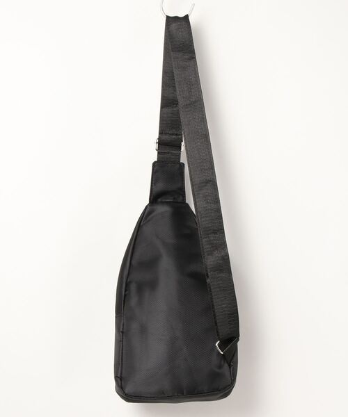 STYLEBLOCK（スタイルブロック）の「イヤホンホール付きボディバッグ（ボディバッグ/ウエストポーチ・メンズ・ブルー/グレー/ブラウン/ブラック・FREE）」の5枚目の写真