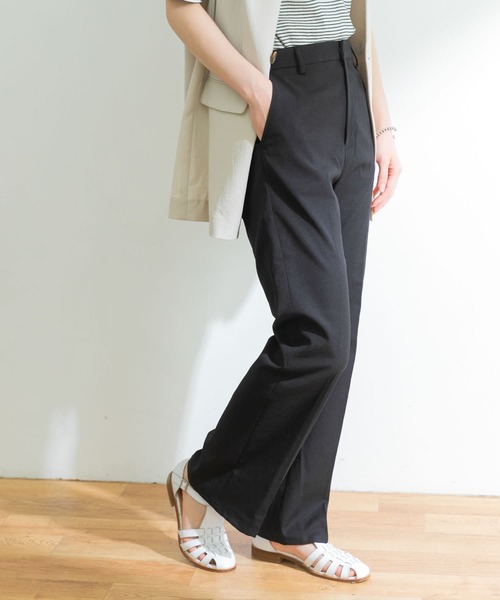 URBAN RESEARCH（アーバンリサーチ）の「綿麻オックスフレアーパンツ（その他パンツ・レディース・ブラウン系その他/ブラック/レッド系その他・38/36/34）」の2枚目の写真