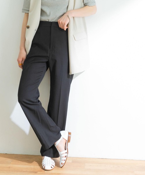 URBAN RESEARCH（アーバンリサーチ）の「綿麻オックスフレアーパンツ（その他パンツ・レディース・ブラウン系その他/ブラック/レッド系その他・38/36/34）」の19枚目の写真