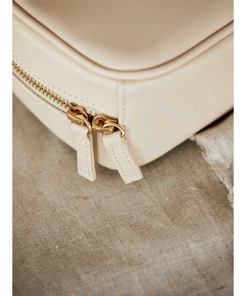 AMERICAN HOLIC（アメリカンホリック）の「ミニキューブ型チェーンバッグ（ハンドバッグ・レディース・アイボリー/ブラック/ピンク・FREE）」の7枚目の写真