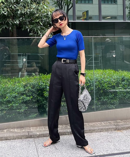 PAGEBOY（ページボーイ）の「WEB限定アイテム / バックオープン半袖ニット（ニット/セーター・レディース・ブラック/オフホワイト/オレンジ/ブルー/グリーン/グレイッシュベージュ・FREE）」の21枚目の写真