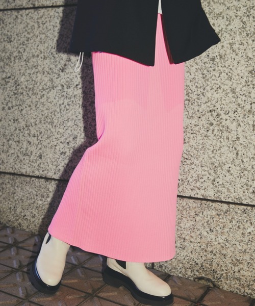 CREOLME(クレオルム)の「(CREOLME)リブニットスカート(スカート・レディース・ネイビー/ピンク/イエロー/ブルー・SMALL/MEDIUM)」の4枚目の写真