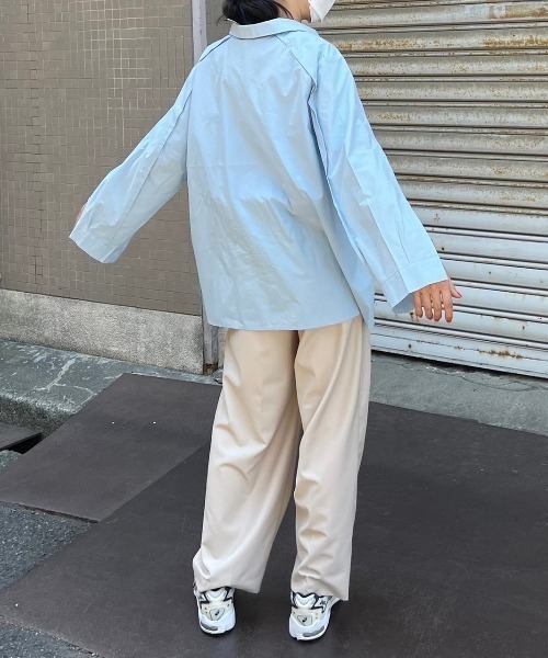Chikashitsu +(チカシツプラス)の「【Chikashitsu +/チカシツプラス】oversized slit design shirts/長袖シャツ 白シャツ 青シャツ オーバーサイズシャツ ビッグサイズ(シャツ/ブラウス・メンズ・サックスブルー/ブラック/ホワイト・ONE SIZE)」の13枚目の写真