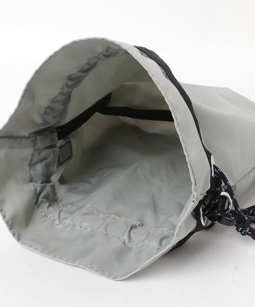 FREDRIK PACKERS(フレドリックパッカーズ)の「FREDRIK PACKERS /フレドリックパッカーズ 210D PINION POUCH(ショルダーバッグ・レディース・ブラック/カーキ/グリーン系その他/ホワイト/レオパード/イエロー/ネイビー/シルバー/パープル・ONESIZE)」の12枚目の写真