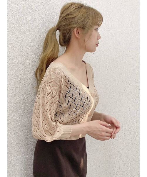 dazzlin(ダズリン)の「コンパクトクロシェ5分袖カーディガン(カーディガン/ボレロ・レディース・オフホワイト/モカ/ベージュ・FREE)」の15枚目の写真