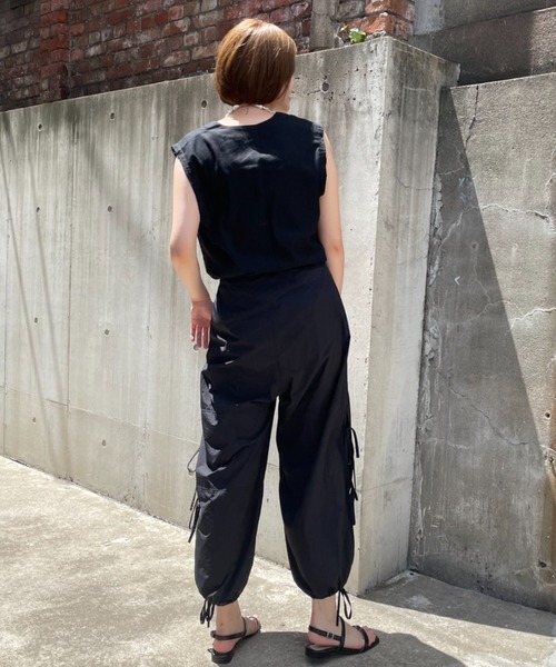 CIAOPANIC（チャオパニック）の「リネン混Vネックベスト（ベスト・レディース・ブラック/ベージュ/ピンク/ブラウン/ブルー・FREE）」の22枚目の写真