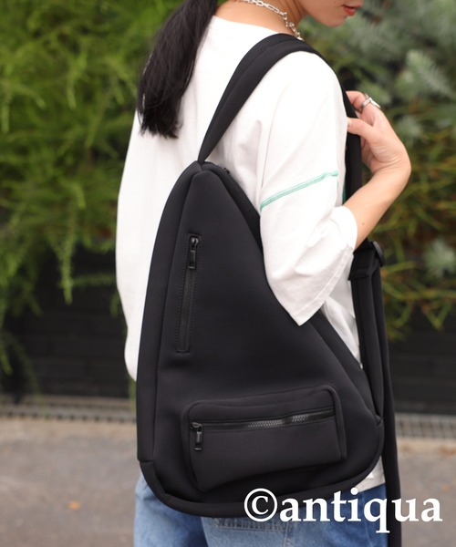 antiqua(アンティカ)の「超軽量!ふわっと柔らかマシュマロバッグ(バックパック/リュック・レディース・ブラック・FREE)」の20枚目の写真