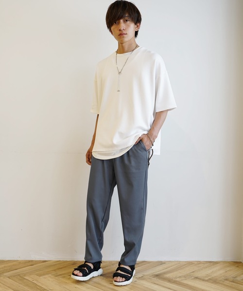 MinoriTY(マイノリティ)の「【MinoriTY】とろみ素材リラックスイージーパンツ テーパードパンツ スラックス メンズ 部屋着 秋服 夏服(スラックス・メンズ・グレイッシュベージュ/ブラック/カーキ/ブルー・L/S/M)」の11枚目の写真
