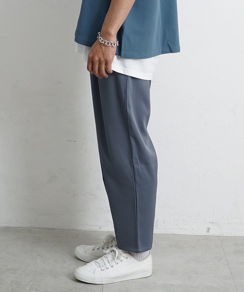 MinoriTY(マイノリティ)の「【MinoriTY】とろみ素材リラックスイージーパンツ テーパードパンツ スラックス メンズ 部屋着 秋服 夏服(スラックス・メンズ・グレイッシュベージュ/ブラック/カーキ/ブルー・L/S/M)」の12枚目の写真