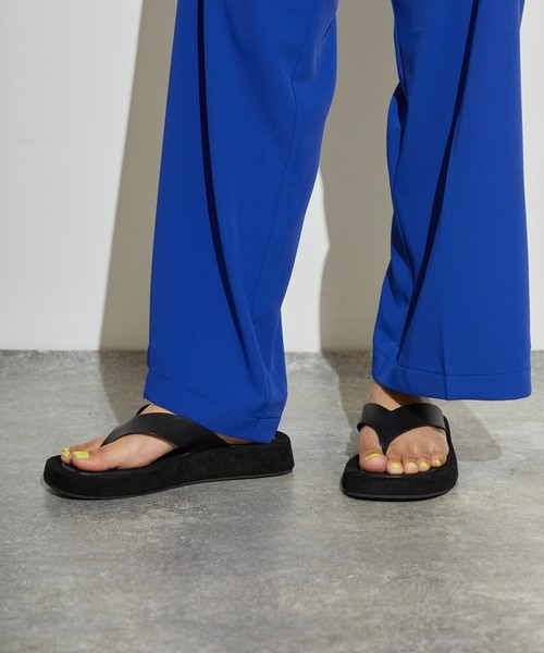 L.H.P（エルエイチピー）の「courage/クラージュ/トングサンダル（サンダル・レディース・ホワイト/ブラック・S/M/L）」の9枚目の写真