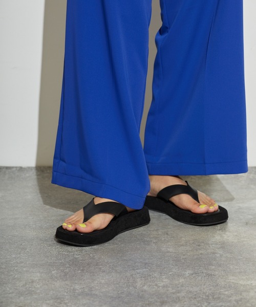 L.H.P（エルエイチピー）の「courage/クラージュ/トングサンダル（サンダル・レディース・ホワイト/ブラック・S/M/L）」の8枚目の写真