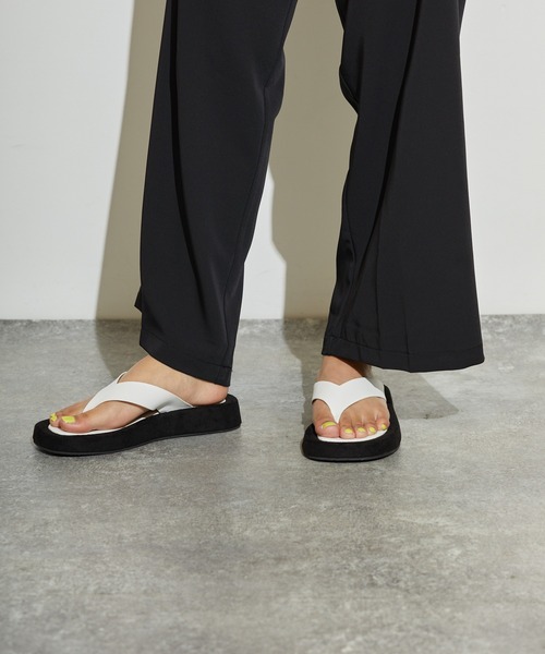 L.H.P（エルエイチピー）の「courage/クラージュ/トングサンダル（サンダル・レディース・ホワイト/ブラック・S/M/L）」の18枚目の写真