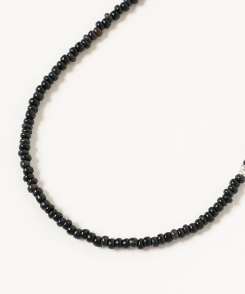 BEAMS LIGHTS（ビームスライツ）の「FOLK/N / ビーズ ネックレス（ネックレス・メンズ・ブラック/グリーン・ONE SIZE）」の5枚目の写真