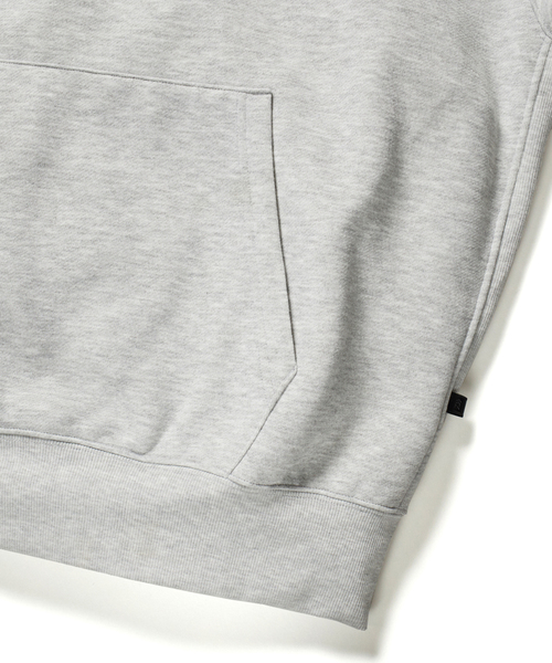 DAIWA PIER39（ダイワピア39）の「【DAIWA PIER39/ダイワ ピア39】テック ハーフジップ シャツ（パーカー・メンズ・グレー/カーキ・MEDIUM/LARGE）」の17枚目の写真