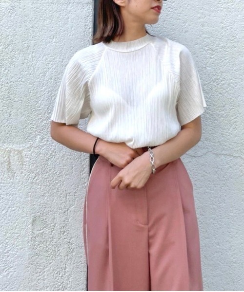 AMAIL(アマイル)の「Pleats half cloth(Tシャツ/カットソー・レディース・ラベンダー/ブルー/ホワイト/ブラック・FREE)」の2枚目の写真