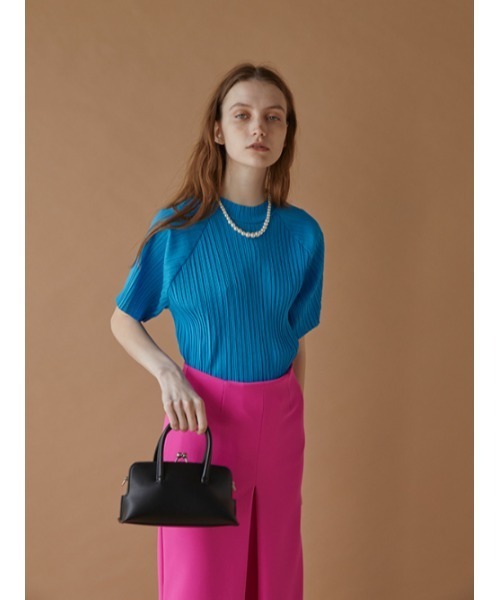 AMAIL(アマイル)の「Pleats half cloth(Tシャツ/カットソー・レディース・ラベンダー/ブルー/ホワイト/ブラック・FREE)」の5枚目の写真