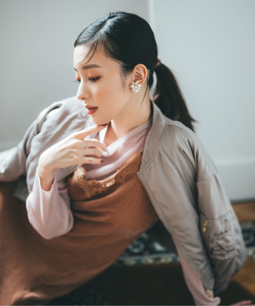 JILL by JILL STUART(ジルバイジルスチュアート)の「◇MA-1ブルゾン(MA-1・レディース・ベージュ/カーキ・SMALL/MEDIUM)」の2枚目の写真