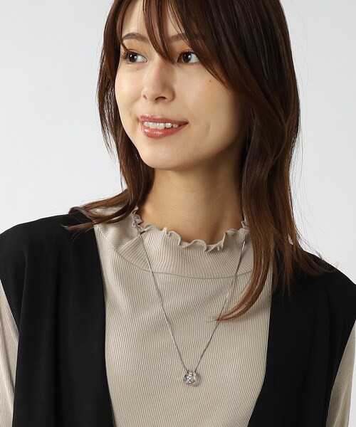 SHOO・LA・RUE(シューラルー)の「◆ミニリングスライダーネックレス(ネックレス・レディース・ゴールド/ブラック/シルバー・00)」の4枚目の写真