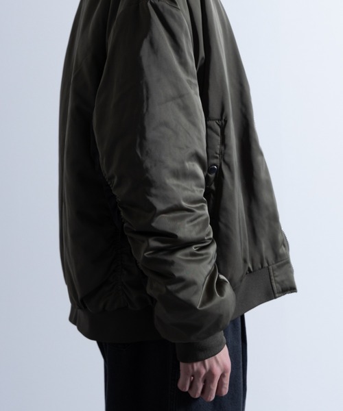 NYLAUS（ナイラス）の「パデット ルーズシルエット ビッグMA-1（MA-1・メンズ・カーキ/その他1/その他2/ブラック/ホワイト・L/M）」の14枚目の写真