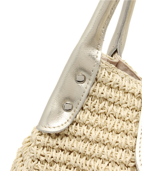 SHIPS for women（シップスフォーウィメン）の「★★【Steady.6月号掲載】 メタリックフラップトートバッグ（かごバッグ・レディース・ゴールド・ONE SIZE）」の5枚目の写真