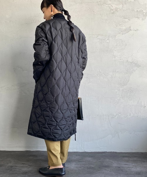 TAION（タイオン）の「【WEB限定】[TAION/タイオン] MILITARY クルーネックキルティングダウンコート（ダウンジャケット/コート・レディース・クリーム/セージグリーン/ブラック・M/L）」の9枚目の写真