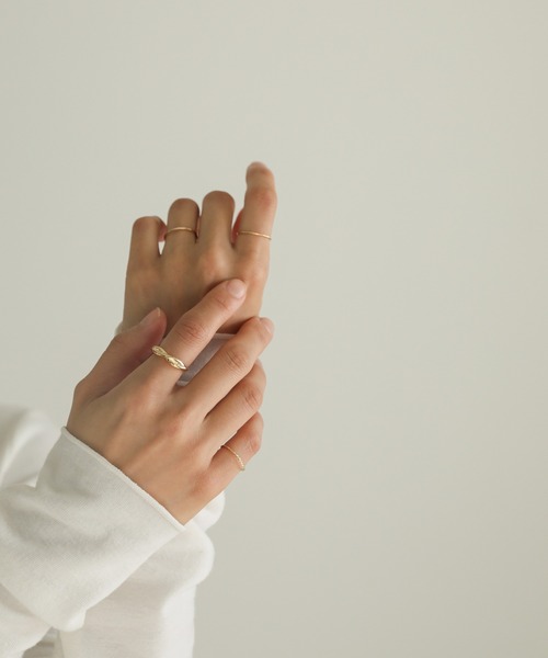 select MOCA（セレクトモカ）の「シンプルリング4点セット（リング・レディース・ゴールド/シルバー・FREE）」の7枚目の写真