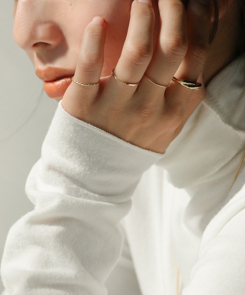 select MOCA（セレクトモカ）の「シンプルリング4点セット（リング・レディース・ゴールド/シルバー・FREE）」の5枚目の写真