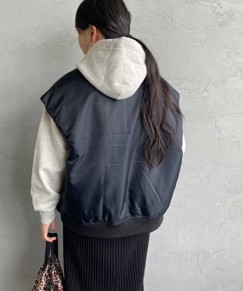 KIFFE（キッフェ）の「[KIFFE/キッフェ] ビッグシルエット MA-1ベスト（MA-1・レディース・オリーブ/ブラック・F）」の10枚目の写真