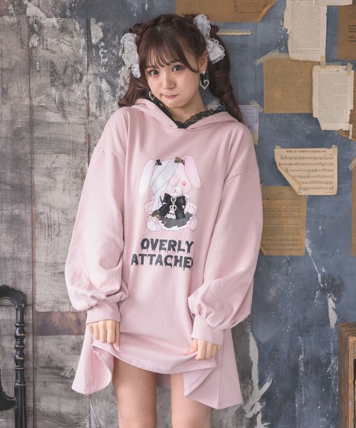 ROJITA（ロジータ）の「ROJITA×フォーティーンコラボ　地雷ラビットBIGトレーナー（スウェット・レディース・ブラック/ピンク/ホワイト・FREE）」の9枚目の写真