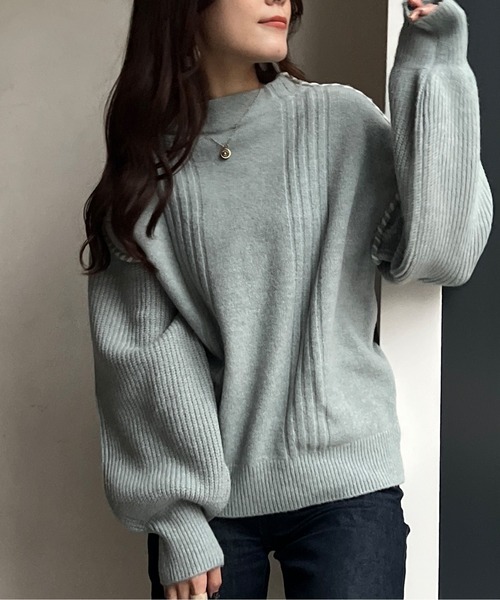 Chez toi(シェトワ)の「ステッチ×ライン編地切替プルオーバー(ニット/セーター・レディース・アイボリー/チャコールグレー/グリーン/ブルー/オフホワイト・FREE)」の5枚目の写真