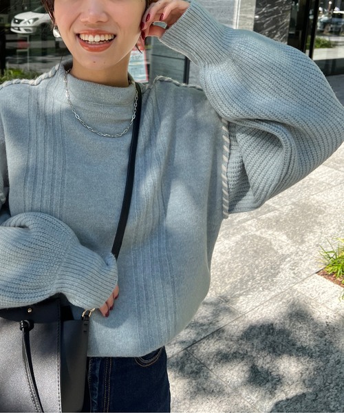 Chez toi(シェトワ)の「ステッチ×ライン編地切替プルオーバー(ニット/セーター・レディース・アイボリー/チャコールグレー/グリーン/ブルー/オフホワイト・FREE)」の13枚目の写真