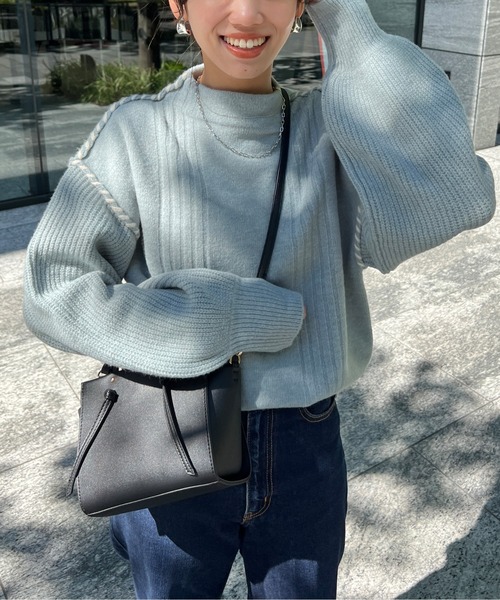 Chez toi(シェトワ)の「ステッチ×ライン編地切替プルオーバー(ニット/セーター・レディース・アイボリー/チャコールグレー/グリーン/ブルー/オフホワイト・FREE)」の6枚目の写真