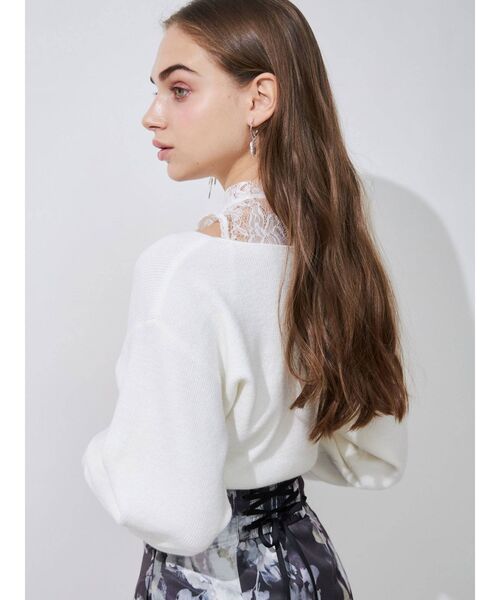 MERCURYDUO（マーキュリーデュオ）の「レースドッキングカシュクールコンパクトニット（ニット/セーター・レディース・ブラック/チャコールグレー/オフホワイト/ブルー/ピンク・FREE）」の9枚目の写真