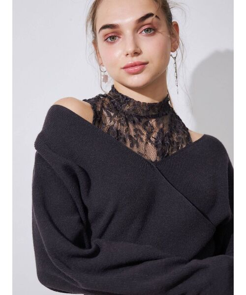 MERCURYDUO（マーキュリーデュオ）の「レースドッキングカシュクールコンパクトニット（ニット/セーター・レディース・ブラック/チャコールグレー/オフホワイト/ブルー/ピンク・FREE）」の16枚目の写真