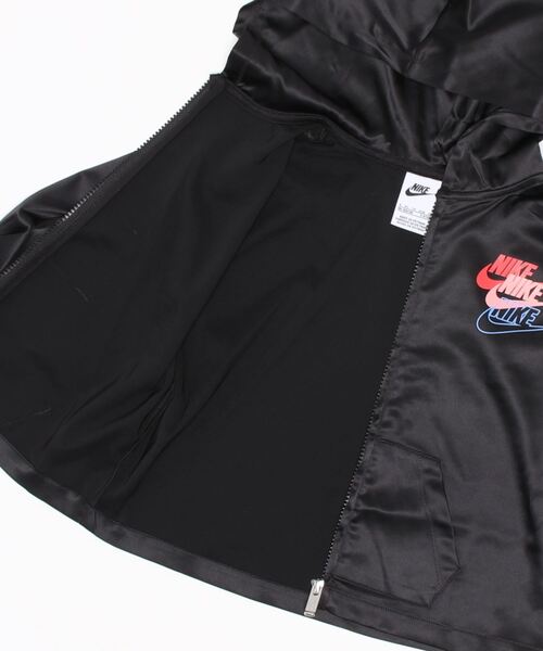NIKE（ナイキ）の「【NIKE】GLOW TIME JACKET/パーカー/キッズ/ナイキ（パーカー・キッズ・グレー/ブラック・105cm/120cm/110cm/115cm）」の4枚目の写真