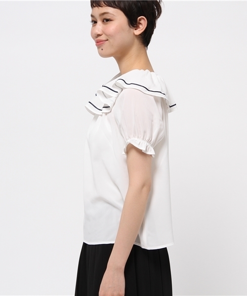 one after another NICE CLAUP(ワンアフターアナザーナイスクラップ)の「【ナイスクラップ】フリルライン入りセーラーブラウス(シャツ/ブラウス・レディース・オフホワイト/ネイビー・FREE)」の4枚目の写真