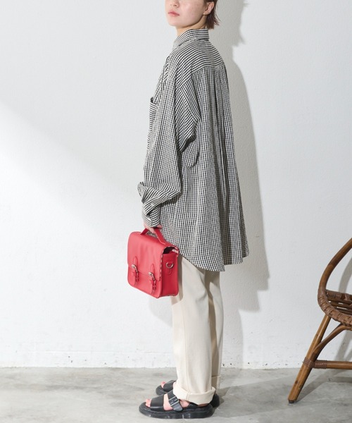 MERLOT（メルロー）の「ceriseアソートビッグシャツ（シャツ/ブラウス・レディース・イエロー/ブラック/ブルー・FREE）」の11枚目の写真