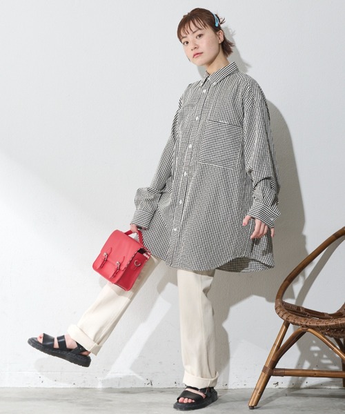 MERLOT（メルロー）の「ceriseアソートビッグシャツ（シャツ/ブラウス・レディース・イエロー/ブラック/ブルー・FREE）」の8枚目の写真