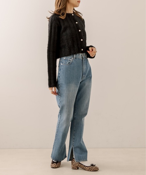 OLIVE des OLIVE（オリーブデオリーブ）の「パール釦フワかわニット（カーディガン/ボレロ・レディース・ブラック/ベージュ/ラベンダー/オフホワイト・FREE）」の11枚目の写真