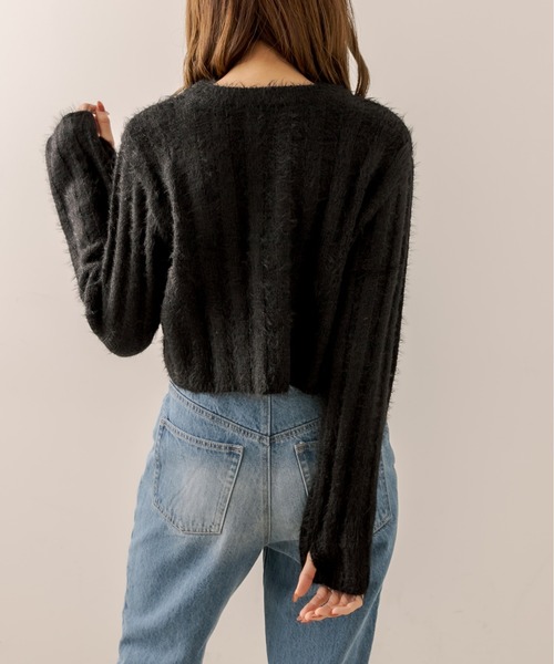 OLIVE des OLIVE（オリーブデオリーブ）の「パール釦フワかわニット（カーディガン/ボレロ・レディース・ブラック/ベージュ/ラベンダー/オフホワイト・FREE）」の15枚目の写真