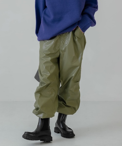 KBF（ケイビーエフ）の「コーティングワークパンツ（その他パンツ・レディース・ホワイト/カーキ・ONE）」の20枚目の写真